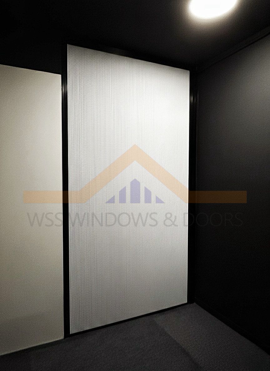UV Privacy Blind (Door)